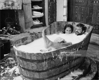 Claudia Cardinale feet photo thumbnail