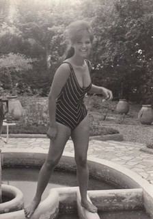 Claudia Cardinale feet photo thumbnail