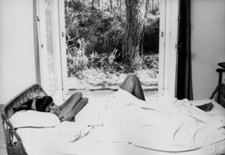 Claudia Cardinale feet photo thumbnail
