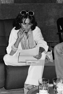 Claudia Cardinale feet photo thumbnail