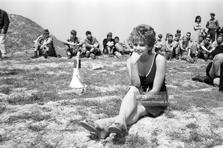 Claudia Cardinale feet photo thumbnail