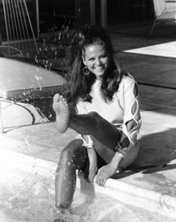 Claudia Cardinale feet photo thumbnail