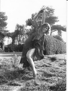 Claudia Cardinale feet photo thumbnail