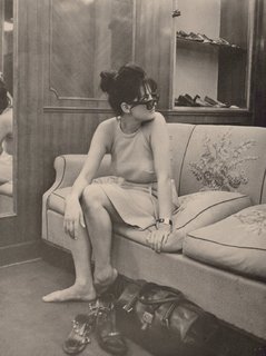 Claudia Cardinale feet photo thumbnail