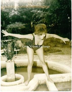 Claudia Cardinale feet photo thumbnail