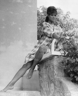 Claudia Cardinale feet photo thumbnail