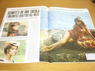 Claudia Cardinale feet photo thumbnail
