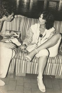 Claudia Cardinale feet photo thumbnail