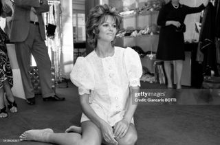 Claudia Cardinale feet photo thumbnail