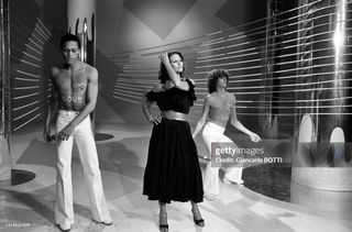 Claudia Cardinale feet photo thumbnail