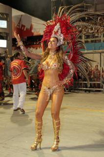 Claudia Colucci feet photo 14