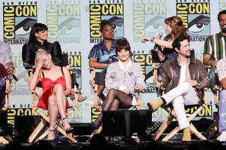 Claudia Doumit feet photo thumbnail