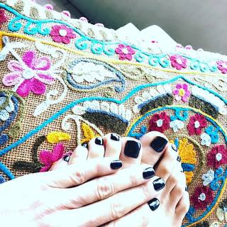 Claudia Fernandez feet photo 1