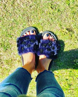 Claudia Fernandez feet photo 17
