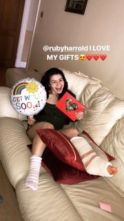 Claudia Fragapane feet photo 2