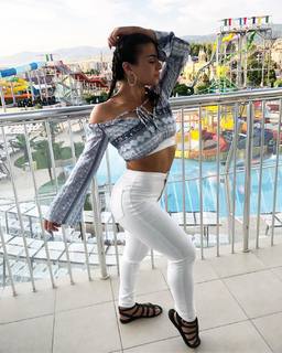Claudia Fragapane feet photo 3