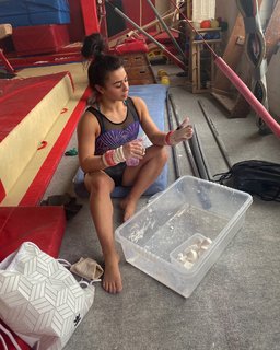 Claudia Fragapane feet photo 12