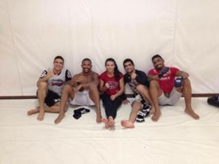 Claudia Gadelha feet photo thumbnail