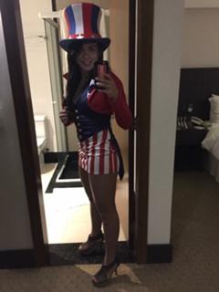 Claudia Gadelha feet photo thumbnail