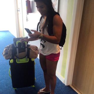 Claudia Gadelha feet photo thumbnail