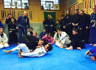 Claudia Gadelha feet photo thumbnail