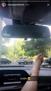Claudia Gadelha feet photo thumbnail