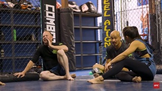 Claudia Gadelha feet photo thumbnail