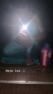 Claudia Gadelha feet photo thumbnail