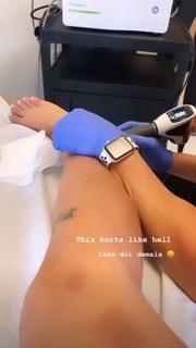 Claudia Gadelha feet photo thumbnail