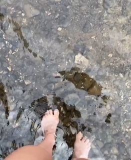 Claudia Gadelha feet photo thumbnail