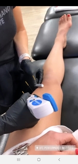 Claudia Gadelha feet photo thumbnail