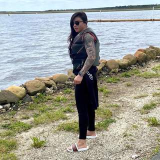 Claudia Gadelha feet photo thumbnail
