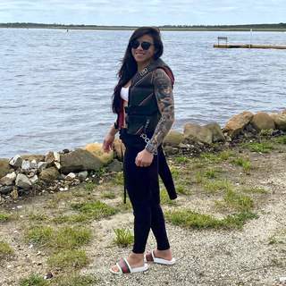 Claudia Gadelha feet photo thumbnail