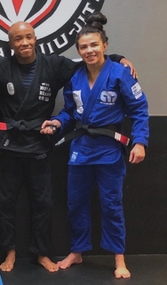 Claudia Gadelha feet photo thumbnail