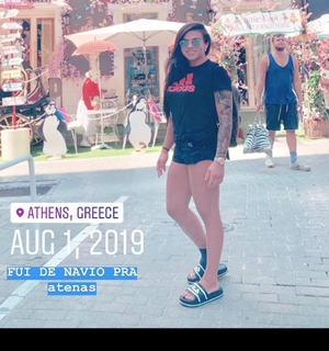 Claudia Gadelha feet photo thumbnail