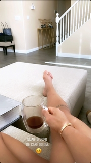 Claudia Gadelha feet photo thumbnail