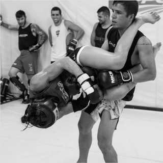 Claudia Gadelha feet photo thumbnail
