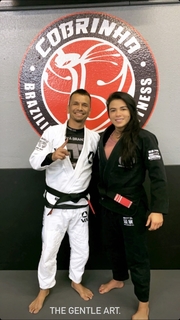 Claudia Gadelha feet photo thumbnail