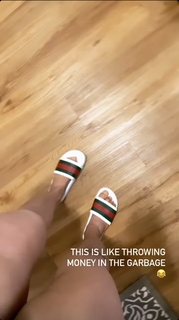Claudia Gadelha feet photo thumbnail