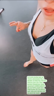 Claudia Gadelha feet photo thumbnail