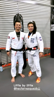 Claudia Gadelha feet photo thumbnail