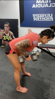 Claudia Gadelha feet photo thumbnail
