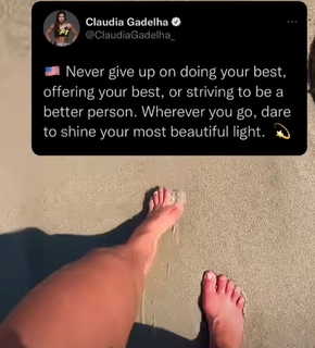 Claudia Gadelha feet photo thumbnail