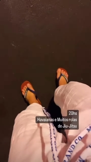 Claudia Gadelha feet photo thumbnail