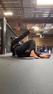 Claudia Gadelha feet photo thumbnail