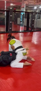 Claudia Gadelha feet photo thumbnail