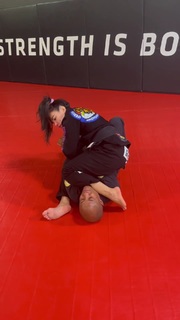 Claudia Gadelha feet photo thumbnail