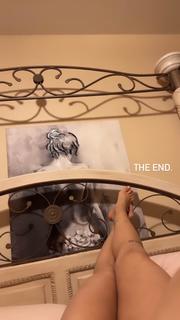 Claudia Gadelha feet photo thumbnail