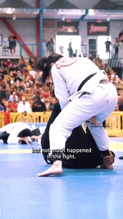 Claudia Gadelha feet photo thumbnail