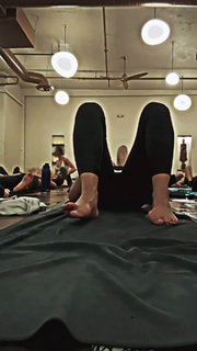 Claudia Gadelha feet photo thumbnail